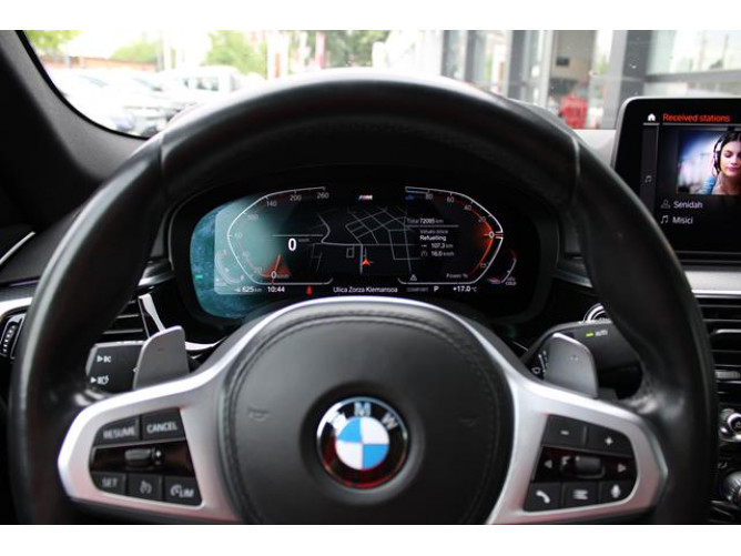 BMW 520 2.0D XDRIVE 