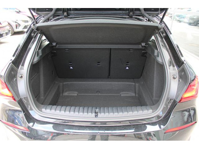 BMW 116 1.5 116i AUT 