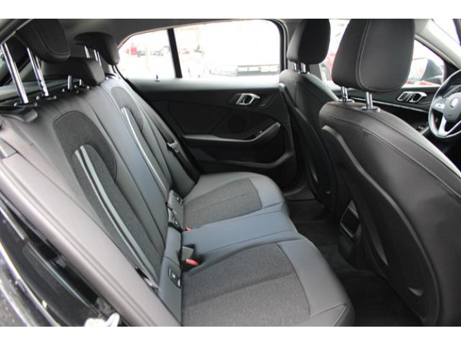 BMW 116 1.5 116i AUT 