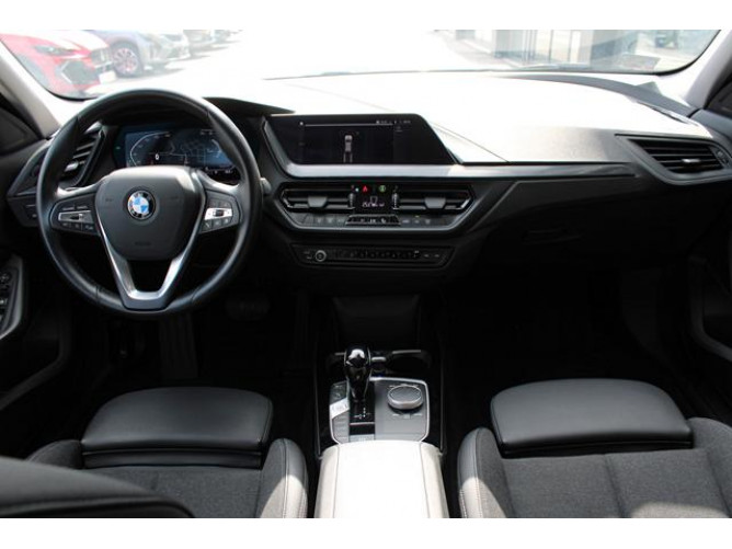 BMW 116 1.5 116i AUT 