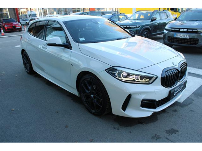 BMW 116i  1.5 