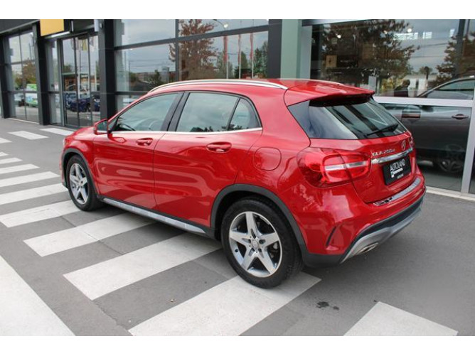 Mercedes Benz GLA 200 2.2D 4MATIC 