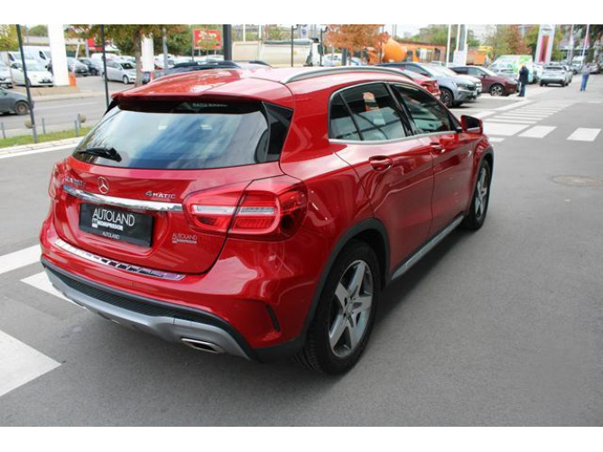 Mercedes Benz GLA 200 2.2D 4MATIC 