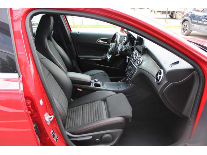 Mercedes Benz GLA 200 2.2D 4MATIC 