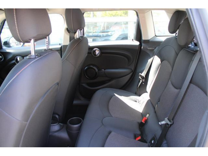 Mini Cooper 5-Tuerer 1.5 
