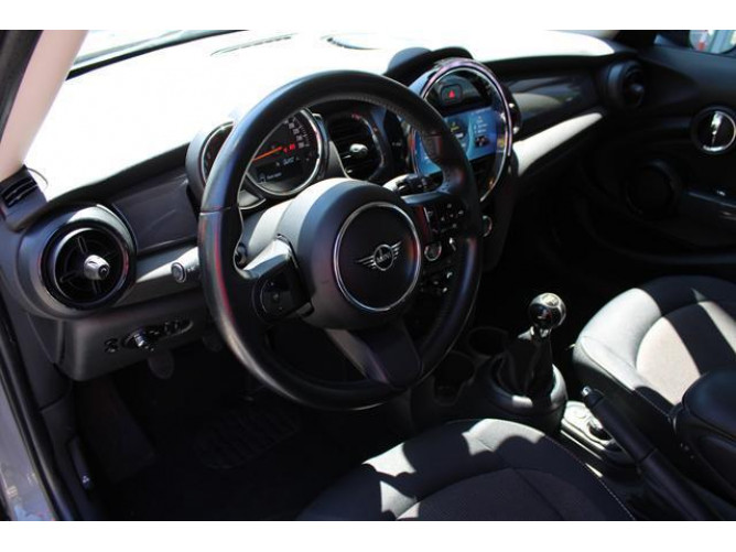 Mini Cooper 5-Tuerer 1.5 
