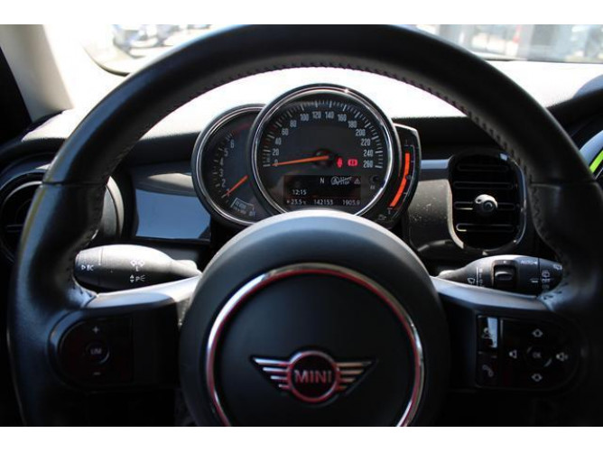 Mini Cooper 5-Tuerer 1.5 