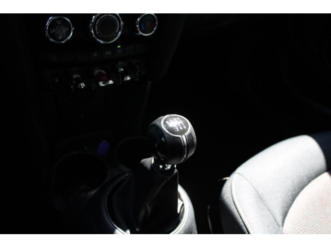 Mini Cooper 5-Tuerer 1.5 