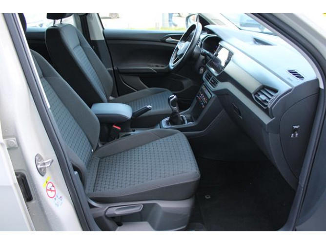 Volkswagen T-Cross 1.0 TSI LIFE 