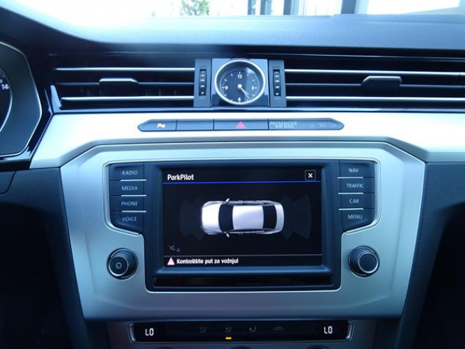 Volkswagen Passat B8 2.0 TDI DSG Comfortline 