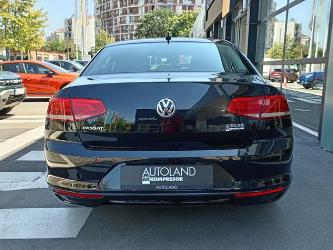Volkswagen Passat B8 2.0 TDI Comfortline 