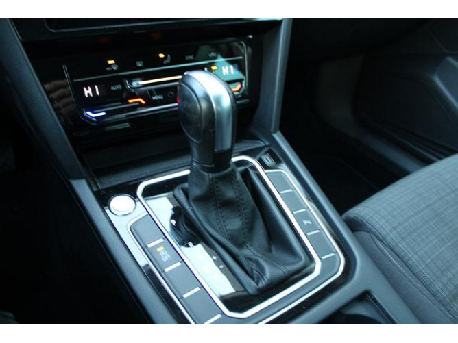 Volkswagen Passat B8 2.0 TDI DSG 