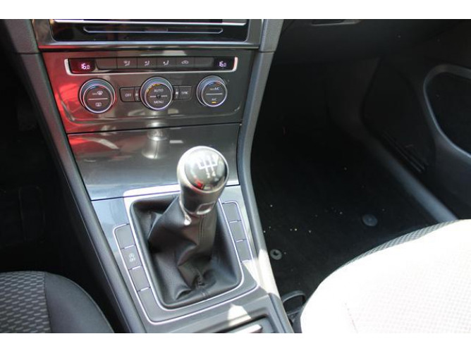 Volkswagen Golf 7 1.6 TDI Trend 