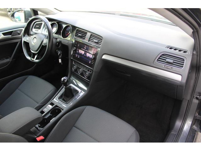Volkswagen Golf 7 1.6 TDI 