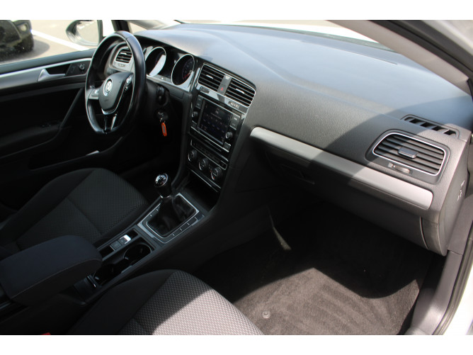 Volkswagen Golf 7 1.6 TDI 