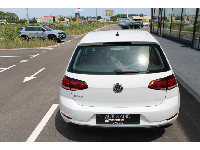 Volkswagen Golf 7 1.6 TDI 