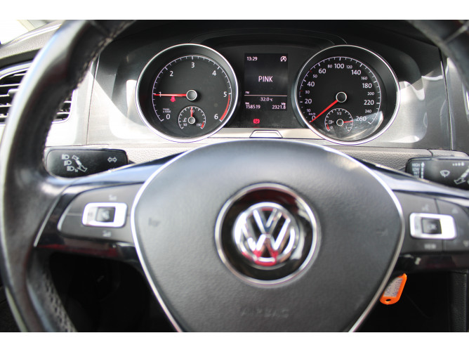 Volkswagen Golf 7 1.6 TDI 