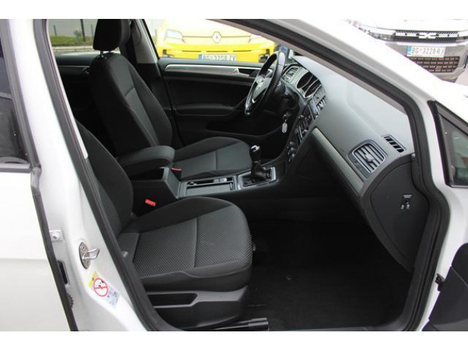 Volkswagen Golf 7 1.6 TDI 