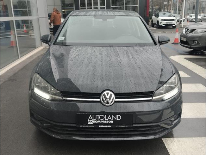 Volkswagen Golf 7 1.6 TDI Trendline 