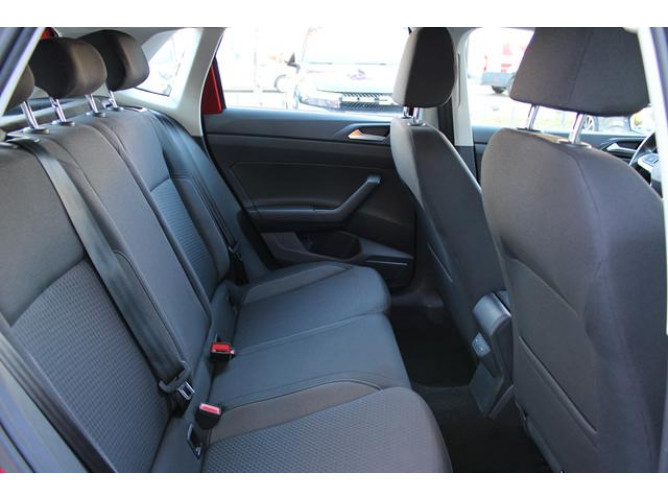 Volkswagen Polo 1.0 TSI DSG 