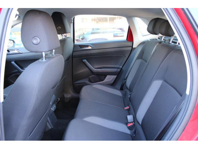 Volkswagen Polo 1.0 TSI DSG 