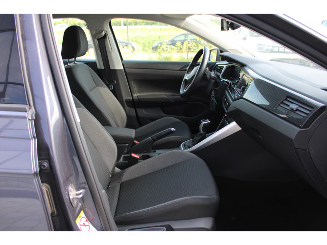 Volkswagen Polo 1.0 TSI DSG 
