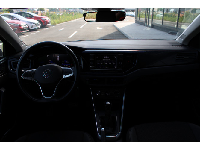 Volkswagen Polo 1.0 TSI DSG 