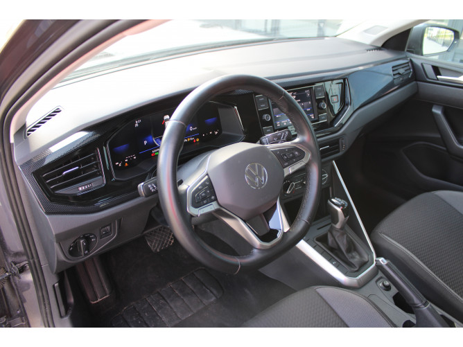 Volkswagen Polo 1.0 TSI DSG 