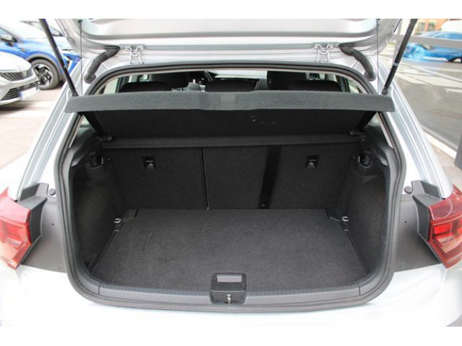 Volkswagen Polo 1.0 TSI DSG 