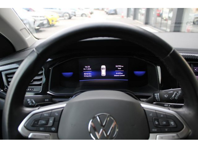 Volkswagen Polo 1.0 TSI DSG 