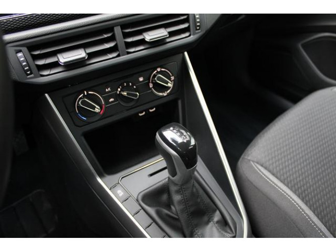 Volkswagen Polo 1.0 TSI DSG 