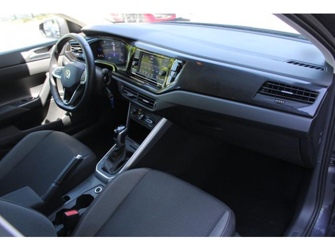 Volkswagen Polo 1.0 TSI DSG 