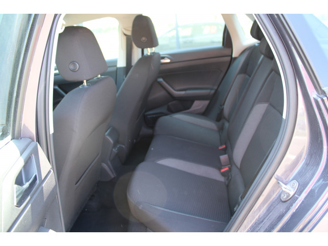 Volkswagen Polo 1.0 TSI DSG 
