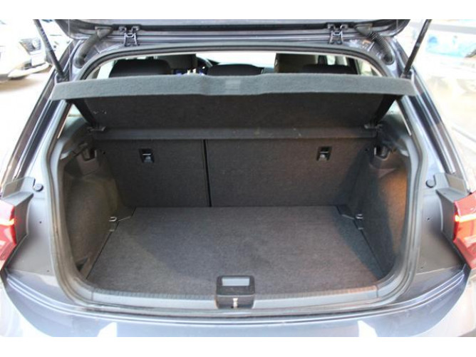 Volkswagen Polo 1.0 TSI DSG 