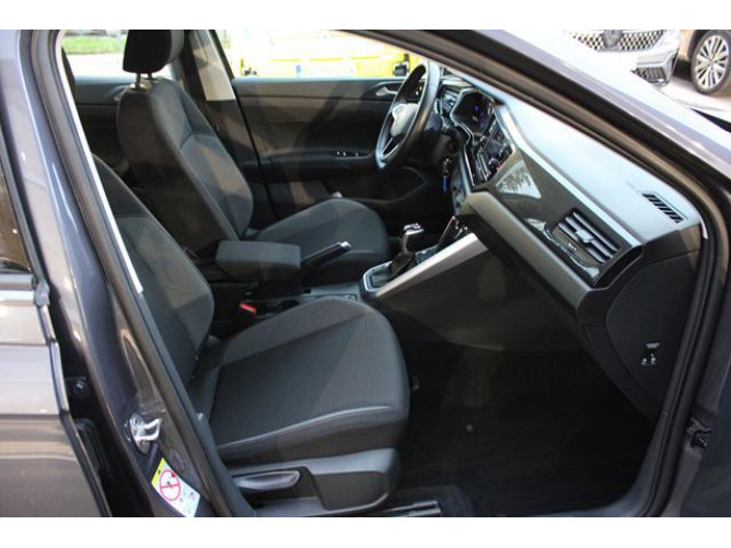 Volkswagen Polo 1.0 TSI DSG 