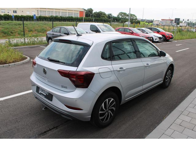 Volkswagen Polo 1.0 TSI DSG 