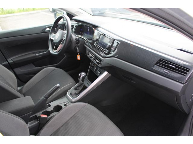 Volkswagen Polo 1.0 TSI DSG 