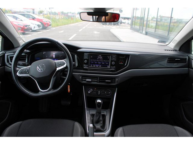 Volkswagen Polo 1.0 TSI DSG 