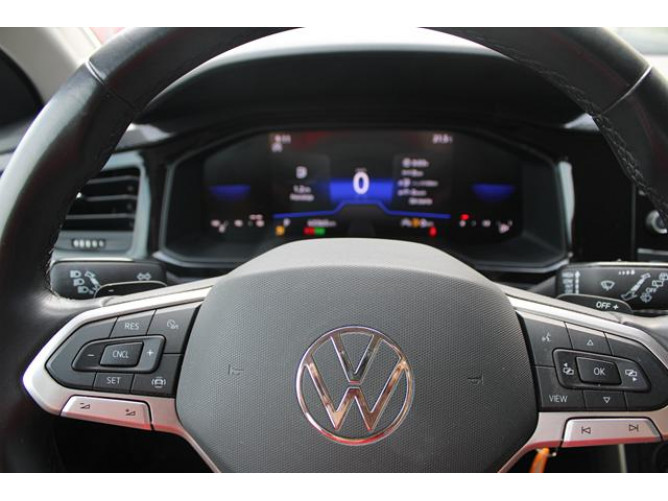 Volkswagen Polo 1.0 TSI DSG 