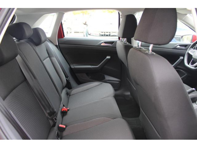 Volkswagen Polo 1.0 DSG 