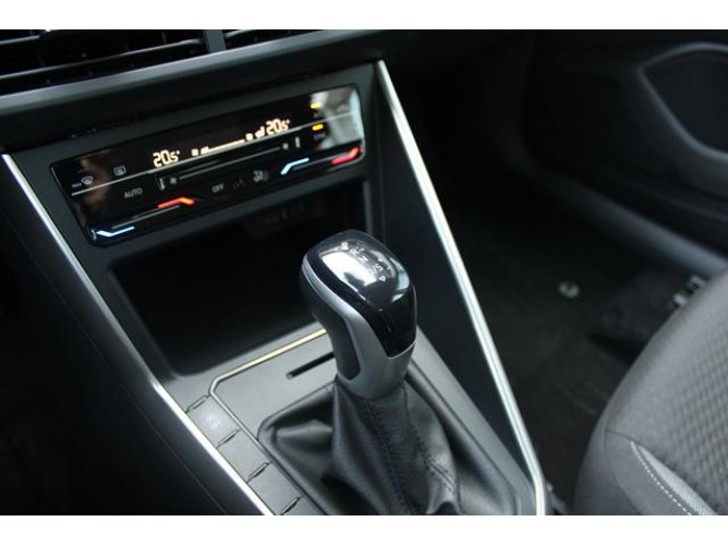 Volkswagen Polo 1.0 DSG 