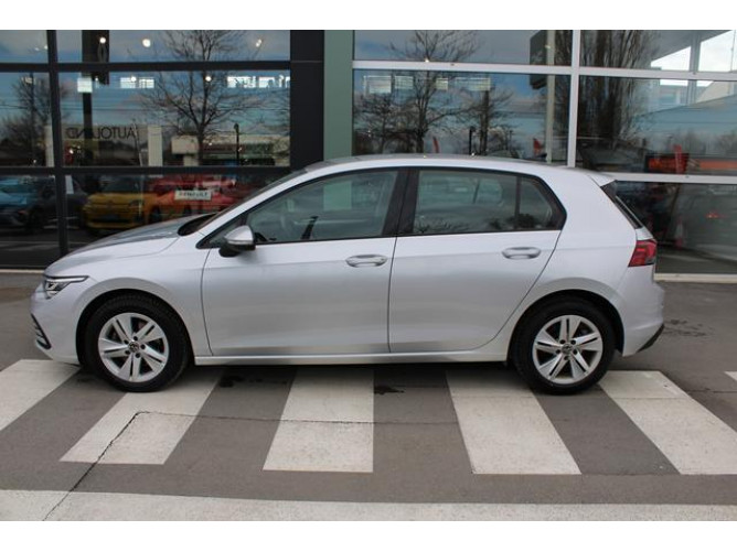 Volkswagen Golf 8 2.0 TDI Life 