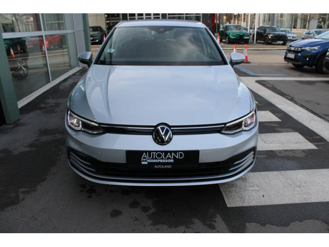 Volkswagen Golf 8 2.0 TDI Life 
