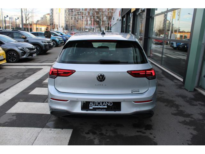 Volkswagen Golf 8 2.0 TDI Life 