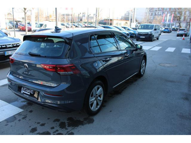 Volkswagen Golf 8 2.0 TDI Life 