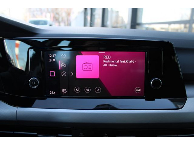 Volkswagen Golf 8 2.0 TDI Life 