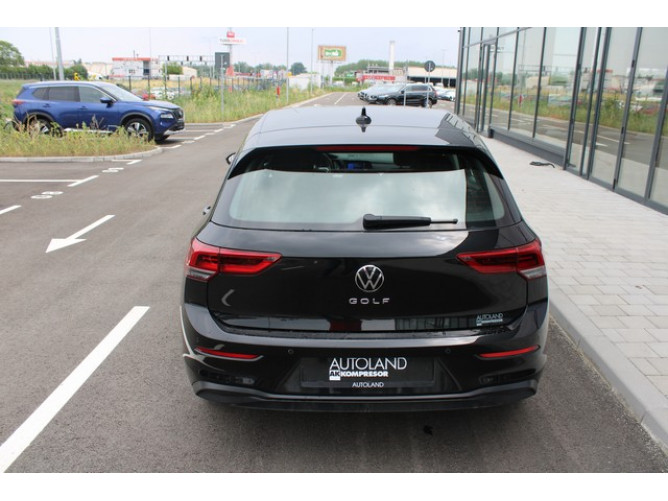 Volkswagen Golf 8 2.0 TDI DSG Life 