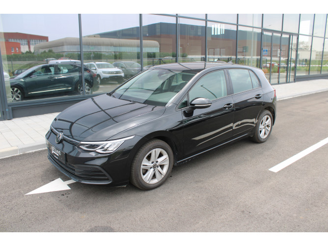 Volkswagen Golf 8 2.0 TDI DSG Life 