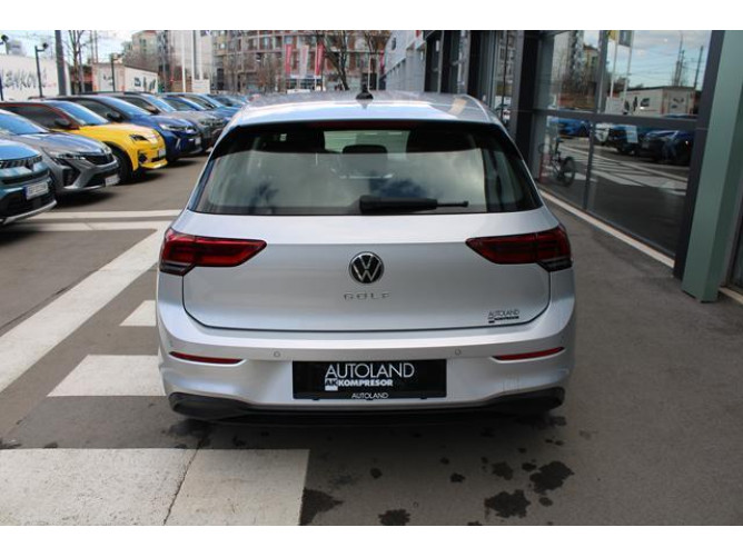 Volkswagen Golf 8 2.0 TDI Life 