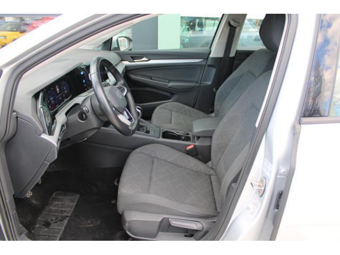 Volkswagen Golf 8 2.0 TDI Life 